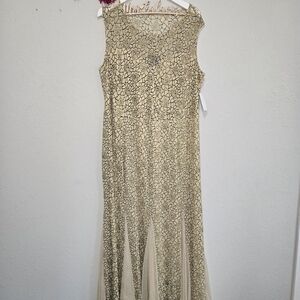 NWT Candalite Women's Gold Evening Gown